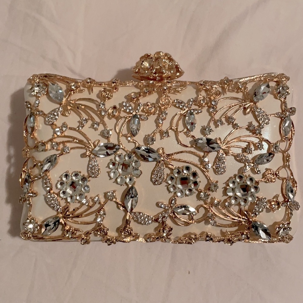 *Host Pick* Classic Crystal Embellished Minaudiere with golden chain strap